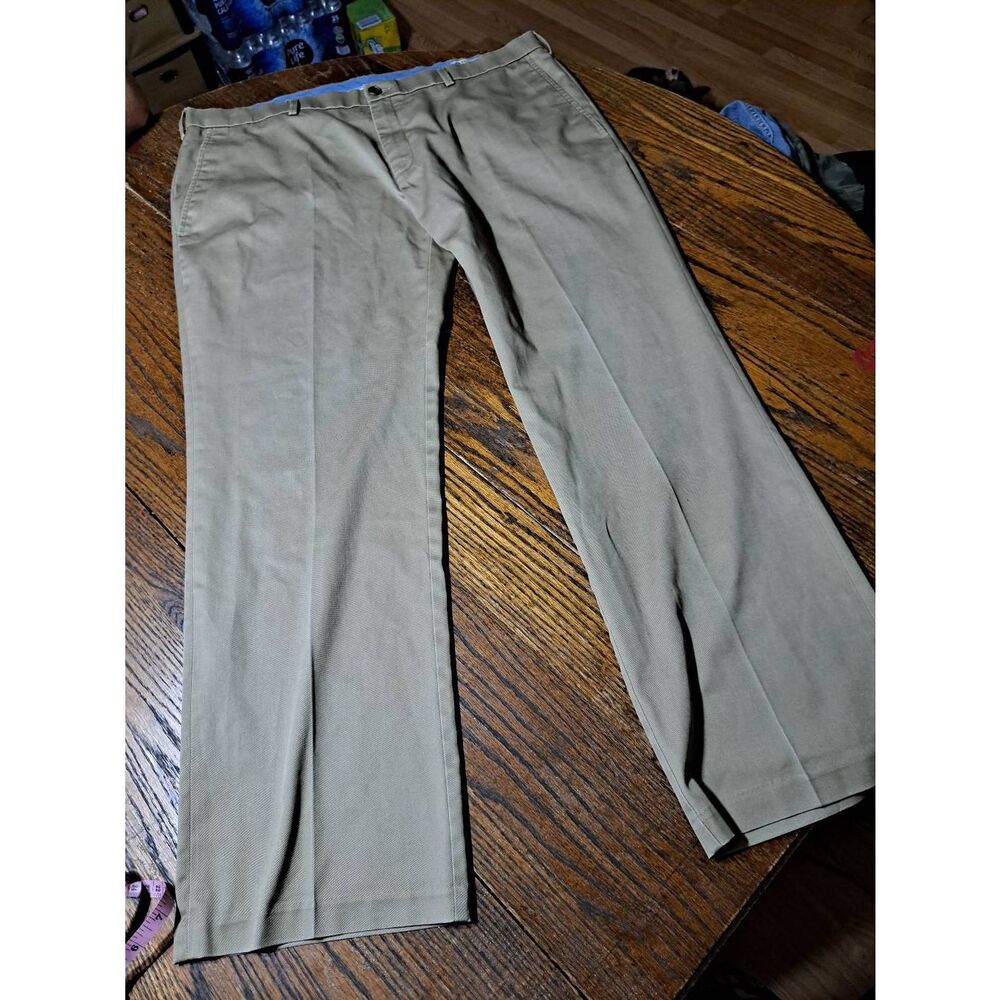 40x30 Haggar Straight Fit Premium No Iron Khaki Tan Flat Front Pleated Leg Pants